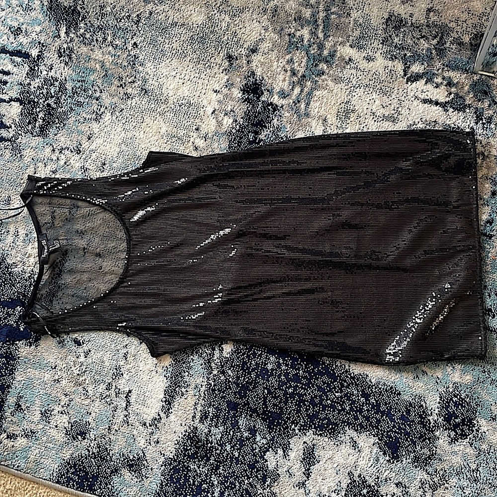 Forever 21 sequels black dress